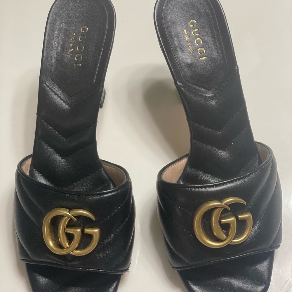 Gucci Black and Gold Heels with Iconic Double G Logo